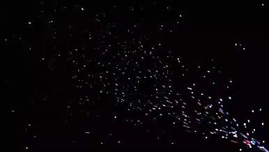 蓝红粒子模仿火花溅射视频的预览图